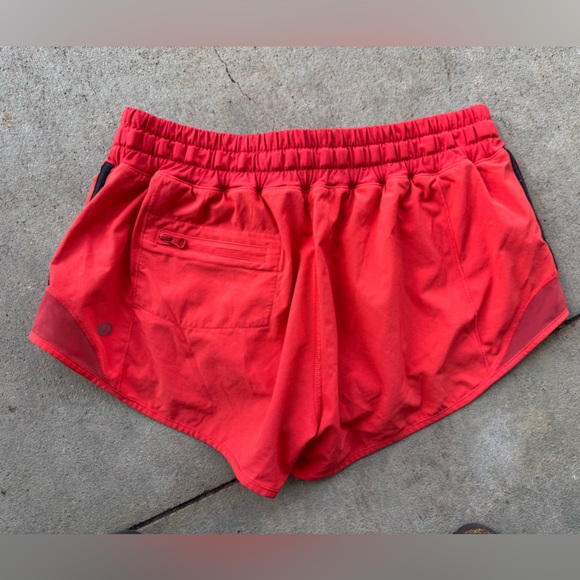 Lululemon Orange Hotty Hot 2.5 inch shorts - Picture 2 of 6